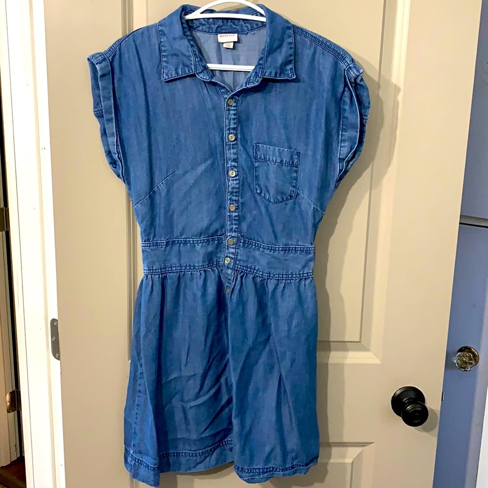 Short Sleeve Dress